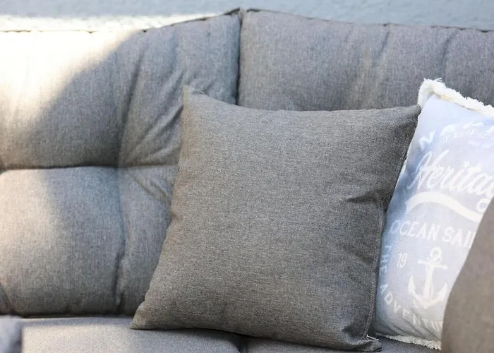 House Comfortable Semesterbostad